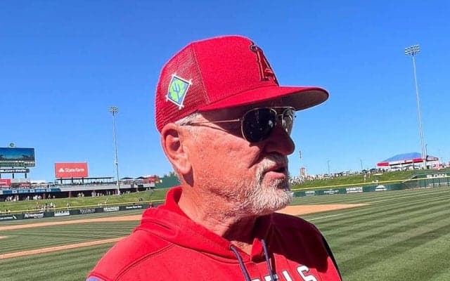 【MLB】鈴木誠也を「初めて見たがベリーストロング」　豪快2ランに敵軍のマドン監督大絶賛