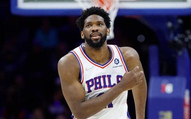 シクサーズがホーネッツに勝利し連敗ストップ…ホークスはネッツの猛追をかわし白星／NBA