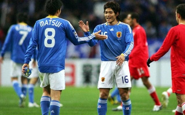 五輪とW杯で共闘した2人が「だるまさんがころんだ」!? 大久保嘉人と子供たちのに“二刀流”男が参戦