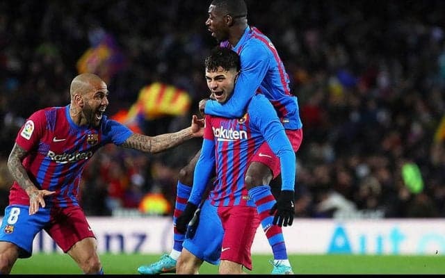 ペドリのスーペルゴラッソが決勝点!　セビージャ撃破のバルセロナが6連勝で2位浮上《ラ・リーガ》