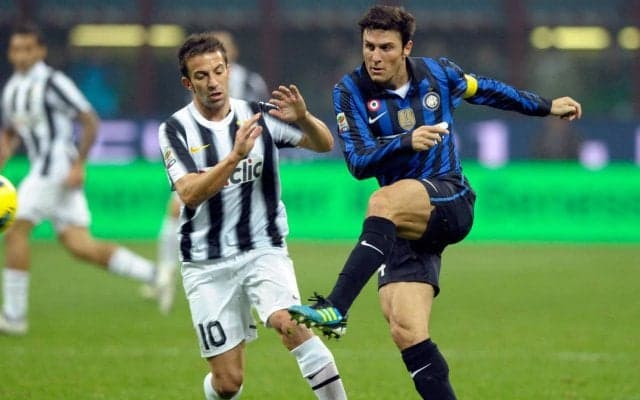 ユベントス、インテルの両レジェンドがバチバチの“イタリア・ダービー“の裏で邂逅! その様子は…「なんて光景」