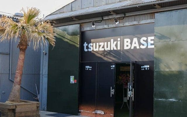 横浜に完成した室内練習場はまるで“秘密基地”　少年野球の仲間が大人になって叶えた夢