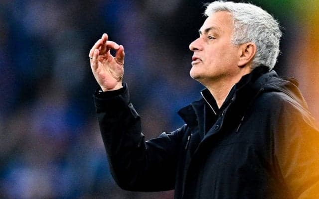 わざと遅延行為でイエロー? モウリーニョの画策? ローマMFの出場停止は恣意的ではとの声