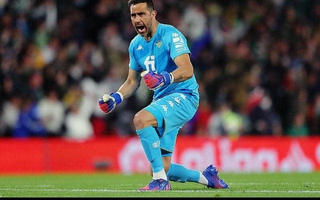 ベティスが百戦錬磨のベテランGKブラーボと契約延長!