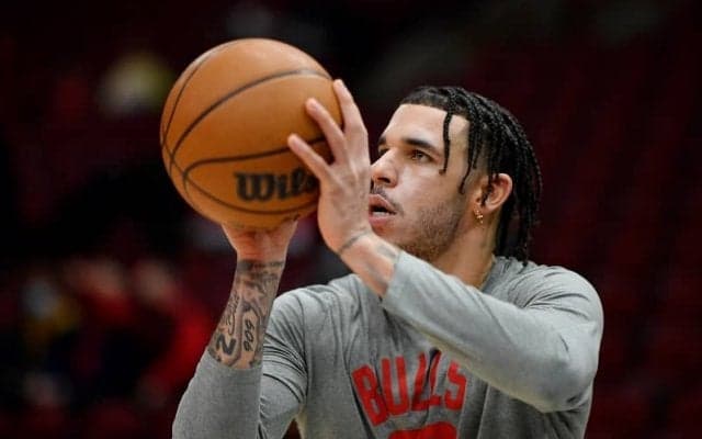 左ひざの手術から約2か月…ブルズの司令塔ロンゾ・ボールが今季残り試合も欠場か