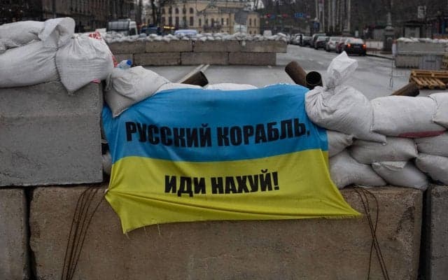 「これを戦利品と言うのか」ロシアでウクライナ代表ジャージが売られる事態に。サッカー協会が「略奪者たちが取引している」と非難