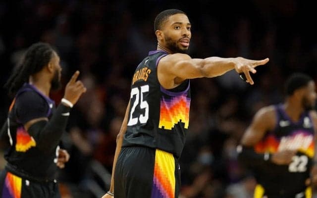 ドレイモンド・グリーンが今季のDPOYにサンズのミケル・ブリッジズを猛プッシュ！