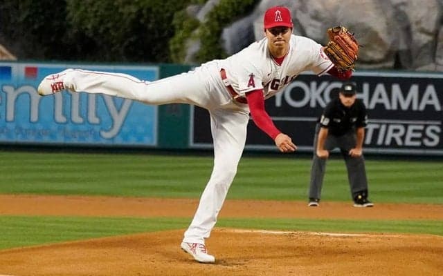 【MLB】大谷翔平、初回から全開の1奪三振無失点　開幕投手で初球に160.6キロを記録