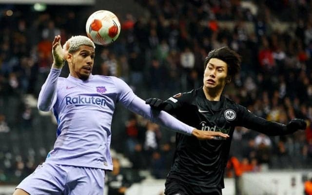 鎌田大地先発の「バルセロナ戦」で生まれた「鮮烈すぎる2つのゴール」【ELフランクフルト対バルセロナ】(2)