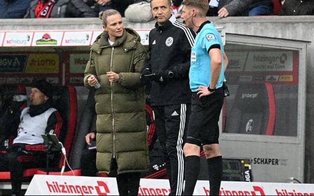 12人のバイエルンと相対したフライブルクの異議申し立ては却下