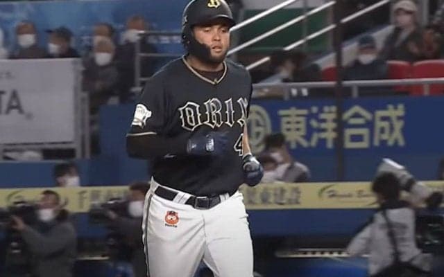 「あんなんありなんや」　斬新すぎる“シンカー攻略打法”が「まるで漫画」