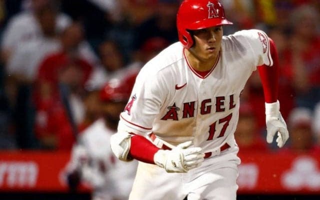 【MLB】大谷翔平、“技あり”今季初安打に笑顔　5打数1安打1得点、エ軍は13失点大敗