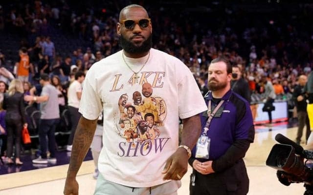 レブロンが今季残り試合を全休…19年目ながらキャリア2番目の平均得点をたたき出す