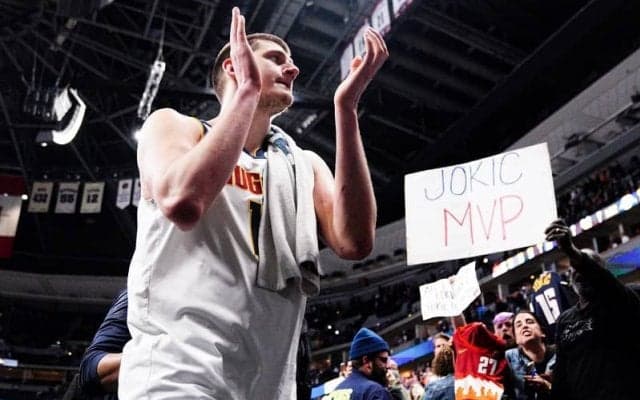 NBA史上初の快挙を達成したヨキッチ「自分はただ試合に勝とうと努力しているだけ」