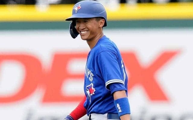 【MLB】加藤豪将、10年目で悲願のメジャーデビュー　本拠地の開幕2戦目に代走で出場