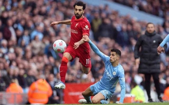 試合後のグアルディオラとユルゲン・クロップの「振る舞い」でわかった「世界最高峰の一戦」の充実度【マンC対リバプール「極上の90分」】(2)