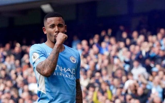 ｢まさに世界最高峰｣マンCのFWジェズスが｢圧巻ゴール｣!!壮絶な撃ち合いになったリバプールとの｢天王山｣!カンセロからの超絶ピンポイントクロスを完璧に決めた｢勝ち越し弾｣