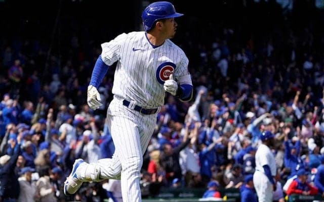 【MLB】鈴木誠也の「映画みたい」な衝撃弾　豪快バット投げ→雄叫びに「目が離せない」