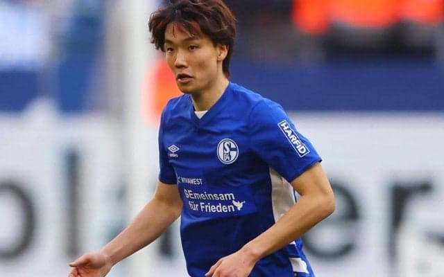 「ジャパニーズ・メッシ」“スーパーゴール”板倉滉の投稿に称賛続々！後ろで頭を抱える味方に「この反応がすべてを表わしている」