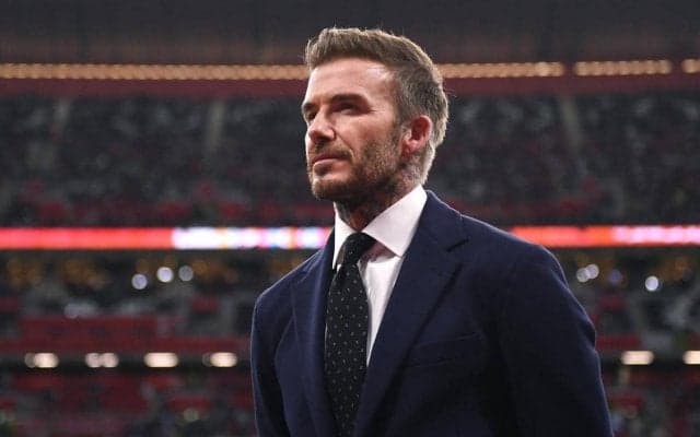 「私はやっぱりデイビッドが一番」長男ブルックリンの結婚式に集合したベッカム家の男4人衆が大反響！「こんなにタキシードが似合う家族はいない」