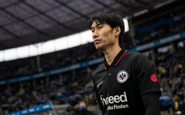 「筋肉のケガのリスクが」ベンチスタートの鎌田大地、ハウゲの躍動でポジション争い激化か