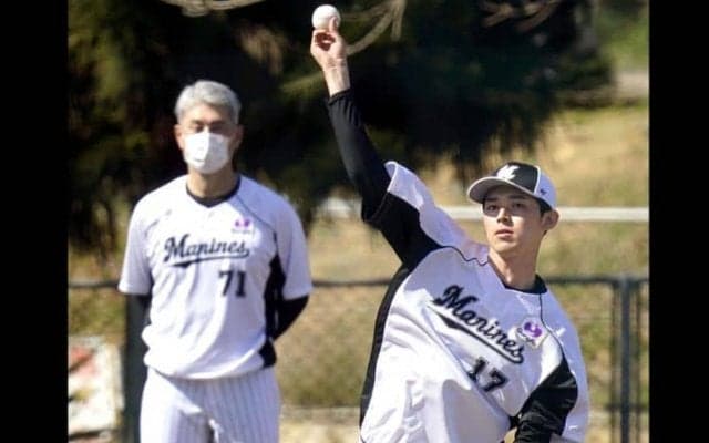 佐々木朗希はなぜあれほど三振を奪えるのか？　長身だけではない投球角度の秘密と「大谷以上」の投手としてのポテンシャル