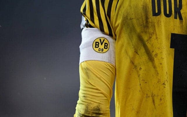 聴覚障害のあるドルトムントファンがシュツットガルトファンに暴行を受ける…警察が捜査へ