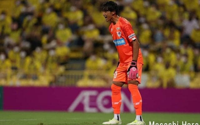 「コスパ最強の崩し」サガン鳥栖が見せた「GKから2タッチ・2パス」での決定機演出!「次元違う」と衝撃与える