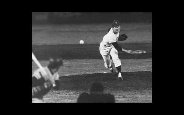 「石で鳥を落とす」コントロールの高橋善正はプロ初登板で13回を完封