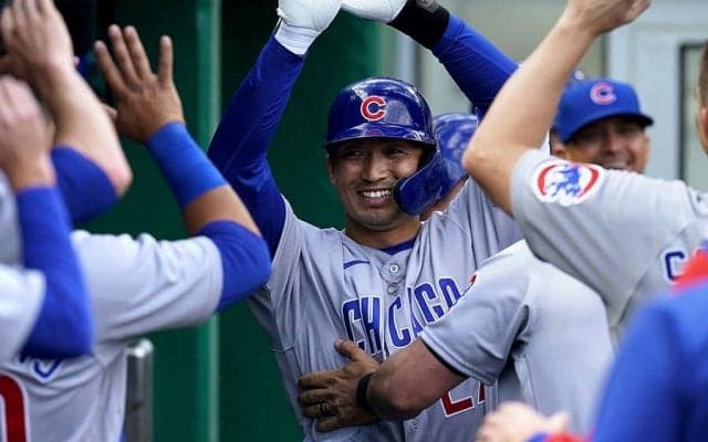 【MLB】「あのコースを右中間に運ぶとは」　鈴木誠也の逆方向への一発に同僚から称賛の声続々