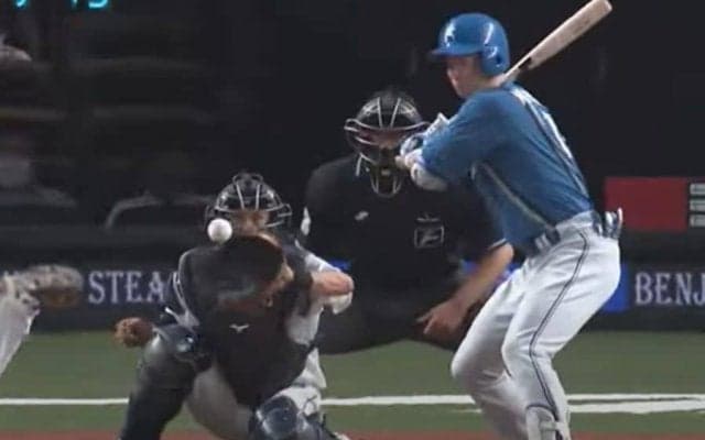 打者は全く動けず「誰が打てんねん」　“究曲”魔球は「思ってる以上に曲がってた」