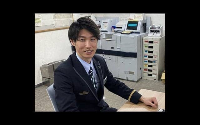 魔球を操った「甲子園優勝投手」日大三・吉永健太朗の今。みどりの窓口に勤務、声をかけられたのは「この２年でひとりだけでした」