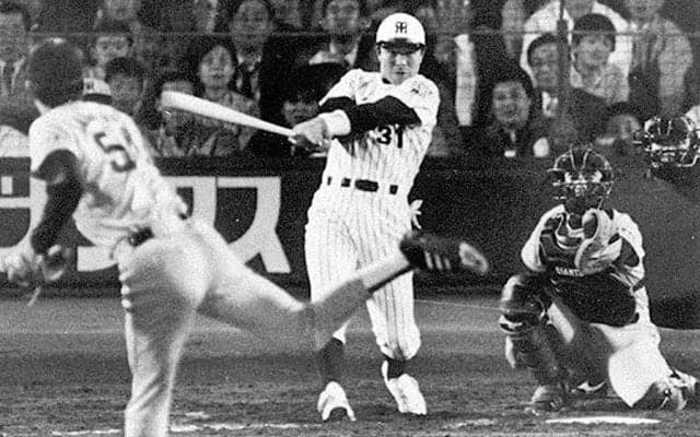 伝説のバックスクリーン3連発浴びた巨人捕手の後悔　忘れられぬ王監督の“鬼の形相”