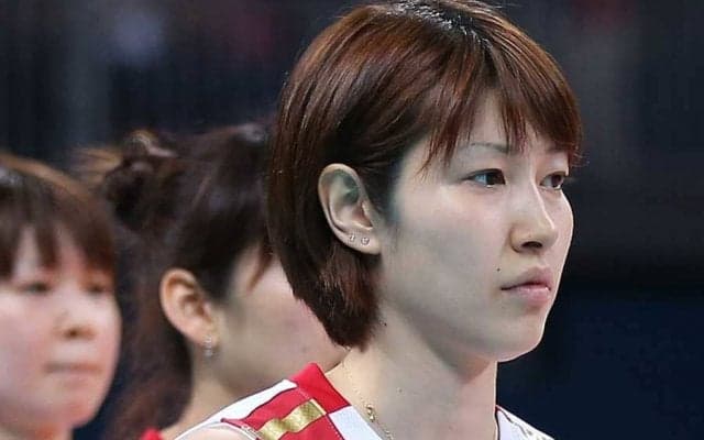身長185cmのバレー狩野舞子、稲垣啓太夫妻と並ぶ長身ショットに反響「やっぱデカい」