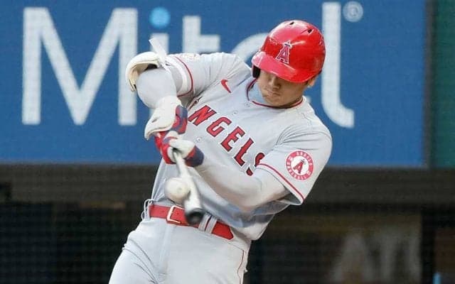 復活大谷翔平、味方ベンチもお祭り騒ぎ　みんな待っていた「永久保存版」の手荒い祝福