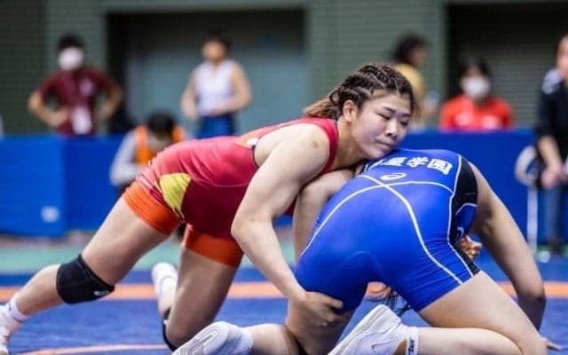 【レスリング】尾﨑野乃香　圧倒的な強さで相手を寄せつげず、連覇を達成/令和４年度ジュニアクイーンズカップ・レスリング選手権大会