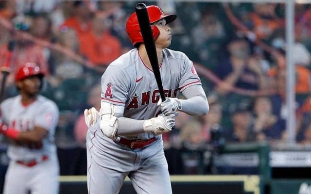 【MLB】大谷翔平の“129kmカーブ撃ち”は「人間技ではない」　弾丸3号に元ロッテ監督も仰天
