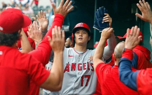 【MLB】大谷翔平の「バットが目覚めた」　2試合連続弾にファン熱狂「心肺蘇生法が利いた！」