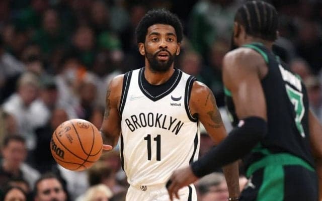 アービングがPO1回戦で古巣セルティックスのファンに中指を立てた理由を説明