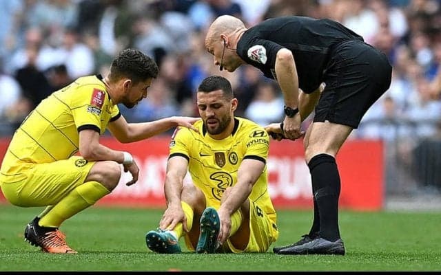 コバチッチが足首負傷で途中交代…トゥヘル「あまり良さそうじゃない」