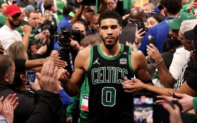 プレーオフ初戦で見事な決勝レイアップを決めたテイタム「これに勝るものはないね」