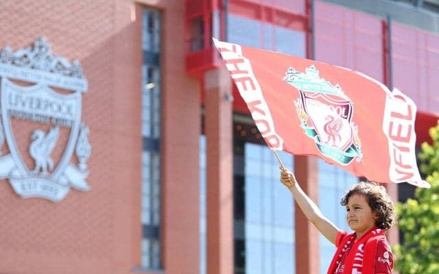 「シンプルだが何もない」リバプールの来季ユニが決定？無地のデザイン画像を専門サイトが公開