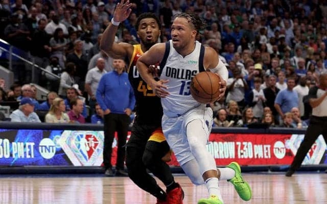 ジェイレン・ブランソンが41得点の大暴れ…ドンチッチ欠場のマブスがジャズから1勝／NBAプレーオフ
