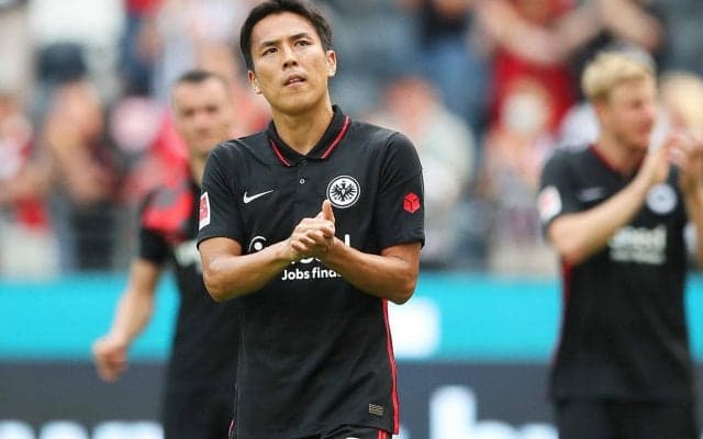 「家族でお揃い最高」長谷部誠が春の訪れを告げ、家族4人お揃いのスニーカー投稿「ファミリーでPUMA」