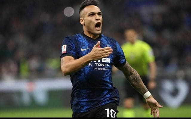 ラウタロ2発にゴセンス移籍後初弾のインテルがミランとのダービーを制して決勝進出《コッパ・イタリア》