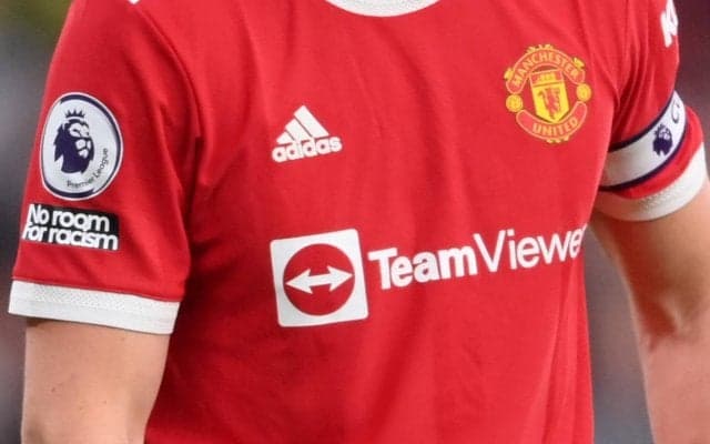 ユナイテッドの来季ユニは襟付き? 赤みは濃くエンブレムも盾仕様に