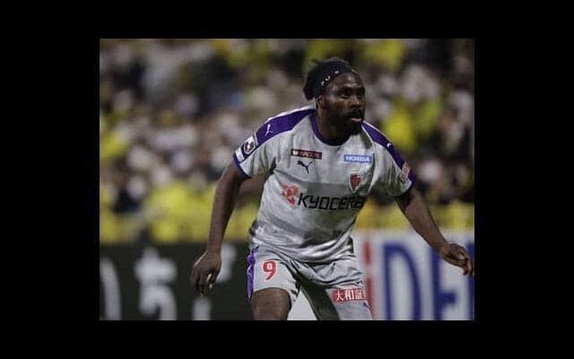 ロジェ・ミラ＋オルンガ？　J1の台風の目、京都サンガの切り込み隊長は得点ランク首位の38歳