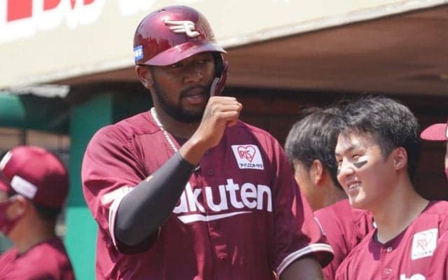 楽天・オコエ瑠偉が「筋肉スゲー」　2軍戦で豪快1号放った肉体にファン注目