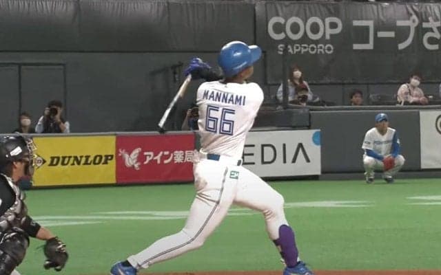 「すんごい打球」「マジでバケモン」日本ハム万波、超速着地の“打った瞬間弾”