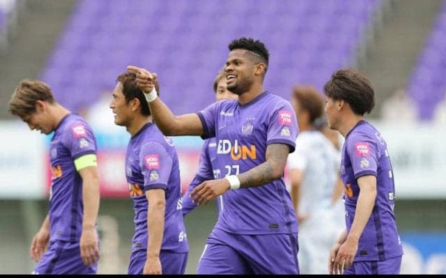 広島が徳島に快勝し首位突破が決定！ 名古屋は公式戦5試合ぶり勝利で2位浮上【ルヴァンカップ・グループB第5節】